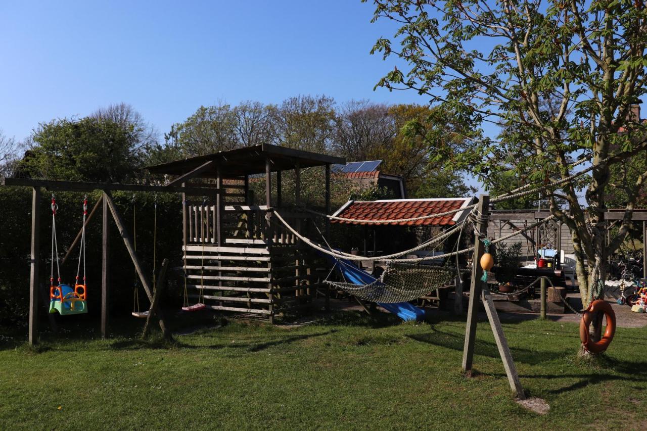 Hoeve Te Gast - Vakantieboerderij Groet Extérieur photo